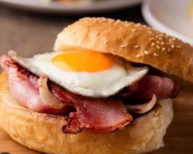 Home cured Bacon & Egg Buttie Roll - for breakfast to go or picnics & packed lunches
