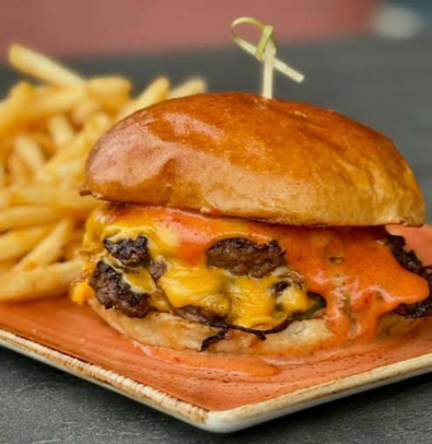 THE WAGYU SMASH SUPREME BURGER & BEER SPECIAL