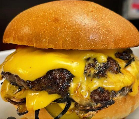 THE WAGYU SMASH SUPREME BURGER & BEER SPECIAL